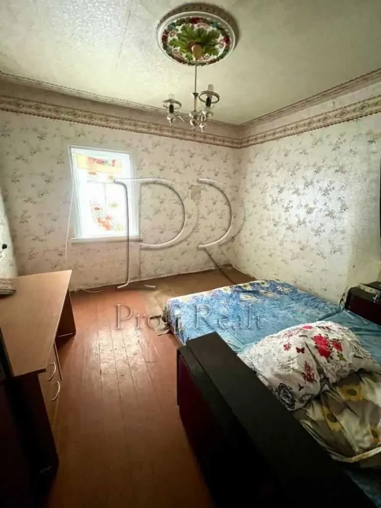 3-к будинок Броварський, Русанів, Партизанська вулиця 4