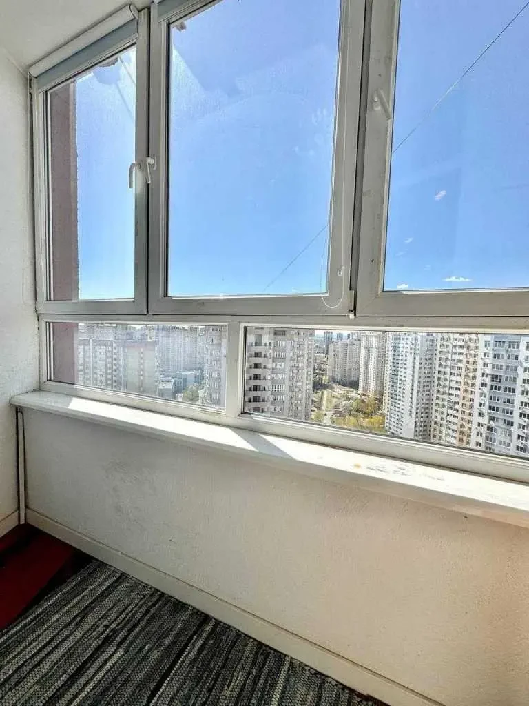 3-к квартира Київ, Дарницький, Урлівська 40 12