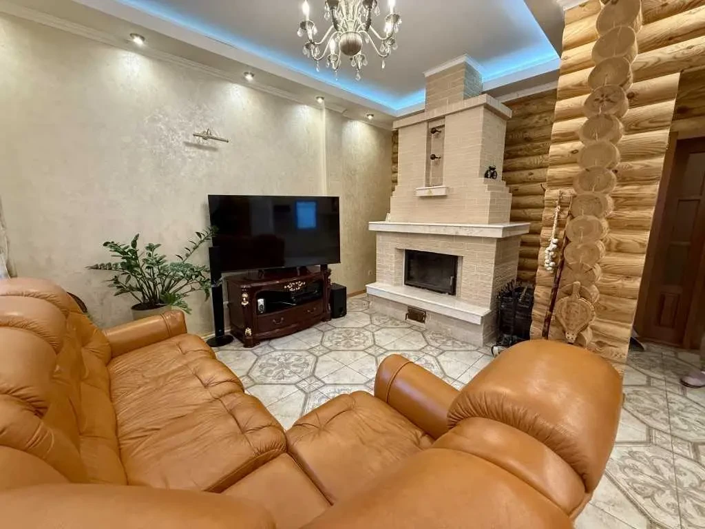 5-к будинок Київ, Деснянський, Радистів 4