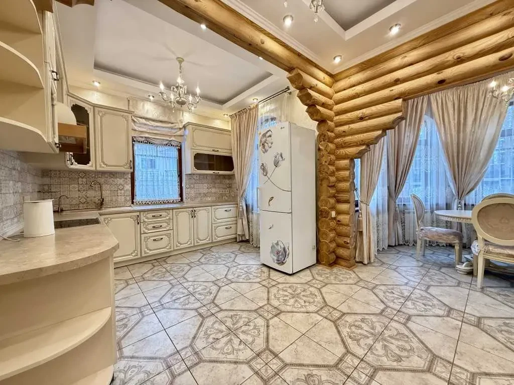 5-к будинок Київ, Деснянський, Радистів 2