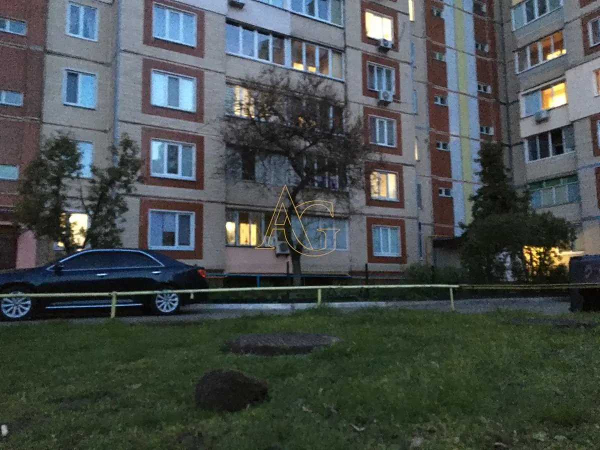 2-к квартира Київ, Деснянський, Сержа Лифаря 4 13