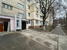 3-к квартира Київ, Святошинський, Академіка Корольова 4