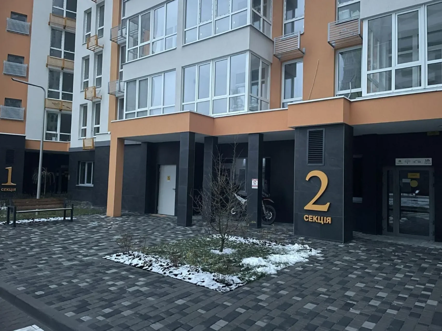 Оренда комерційного приміщення Київ Нивки 103м 2