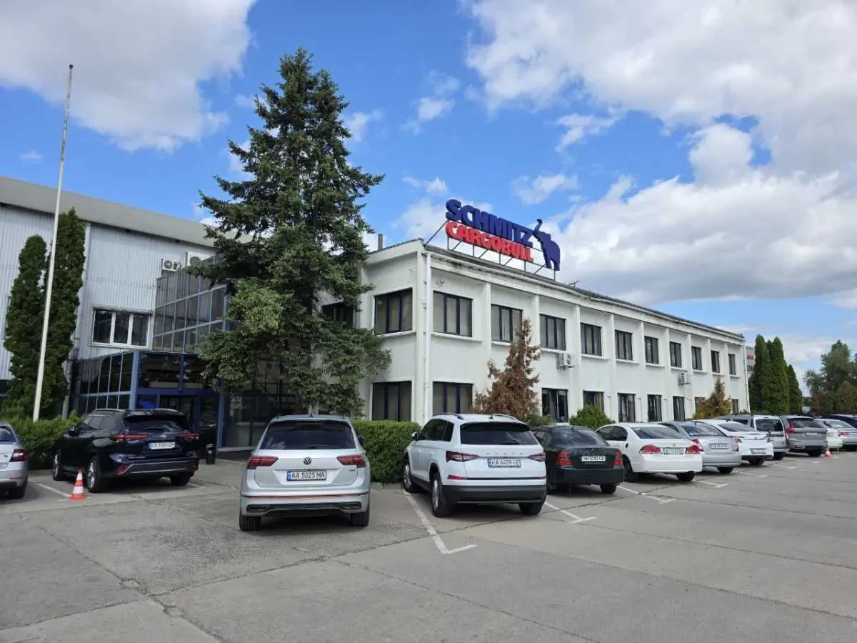 торгові площі Київ, Голосіївський, Кільцева 14