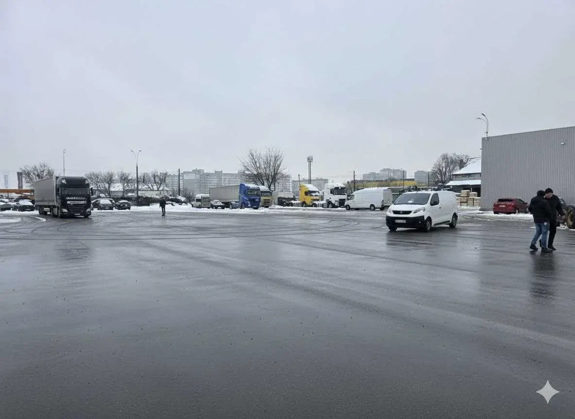 торгові площі Київ, Голосіївський, Кільцева 3