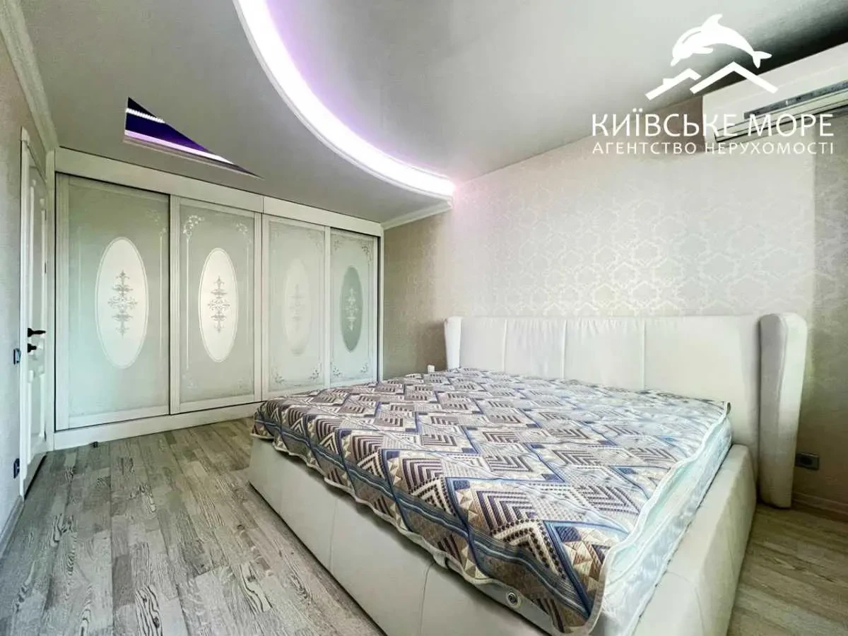 3-к квартира Київ, Деснянський, Костянтина Данькевича 8 8