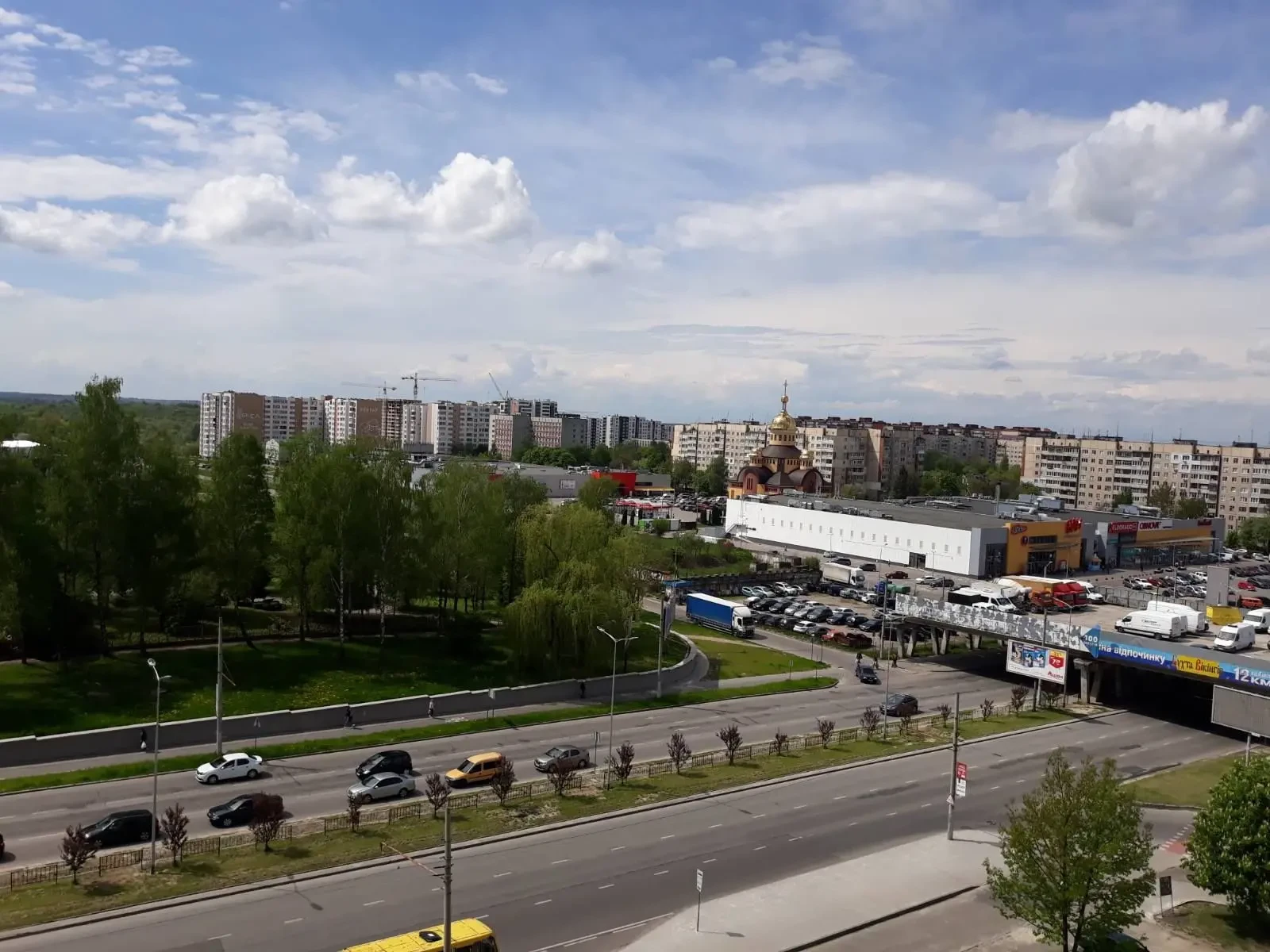 Оренда 2-кім. квартири 50 м.кв., в. Наукова 9