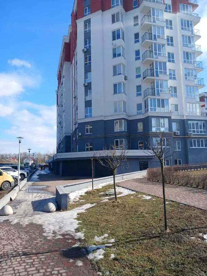 торгові площі Бучанський, Крюківщина, Єдностi 5 2
