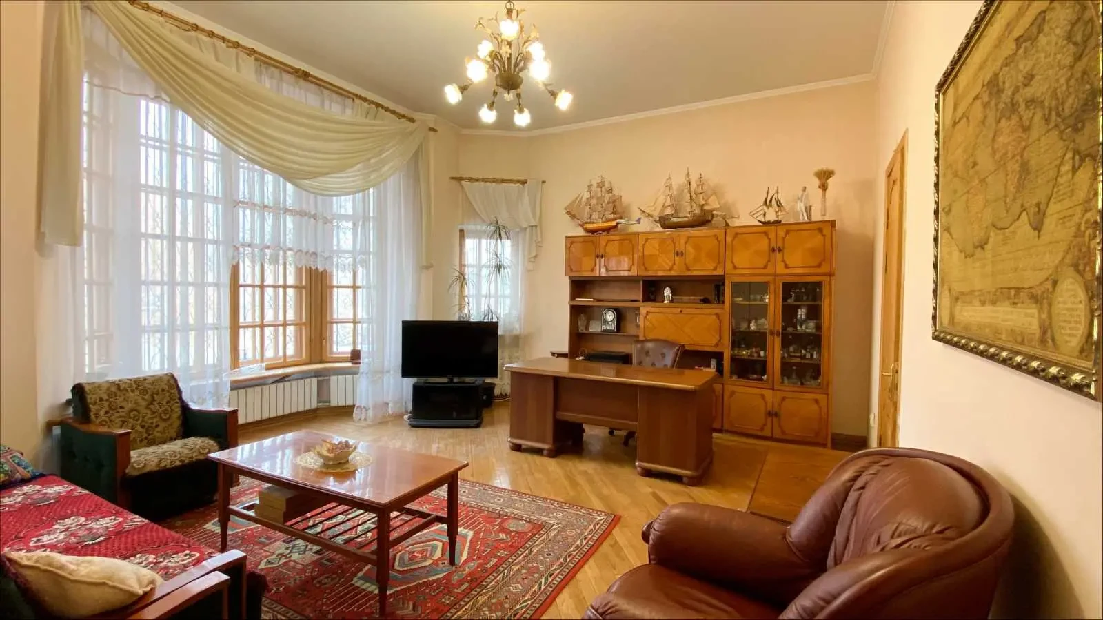 7-к будинок Київ, Святошинський, Жовтнева 17 6