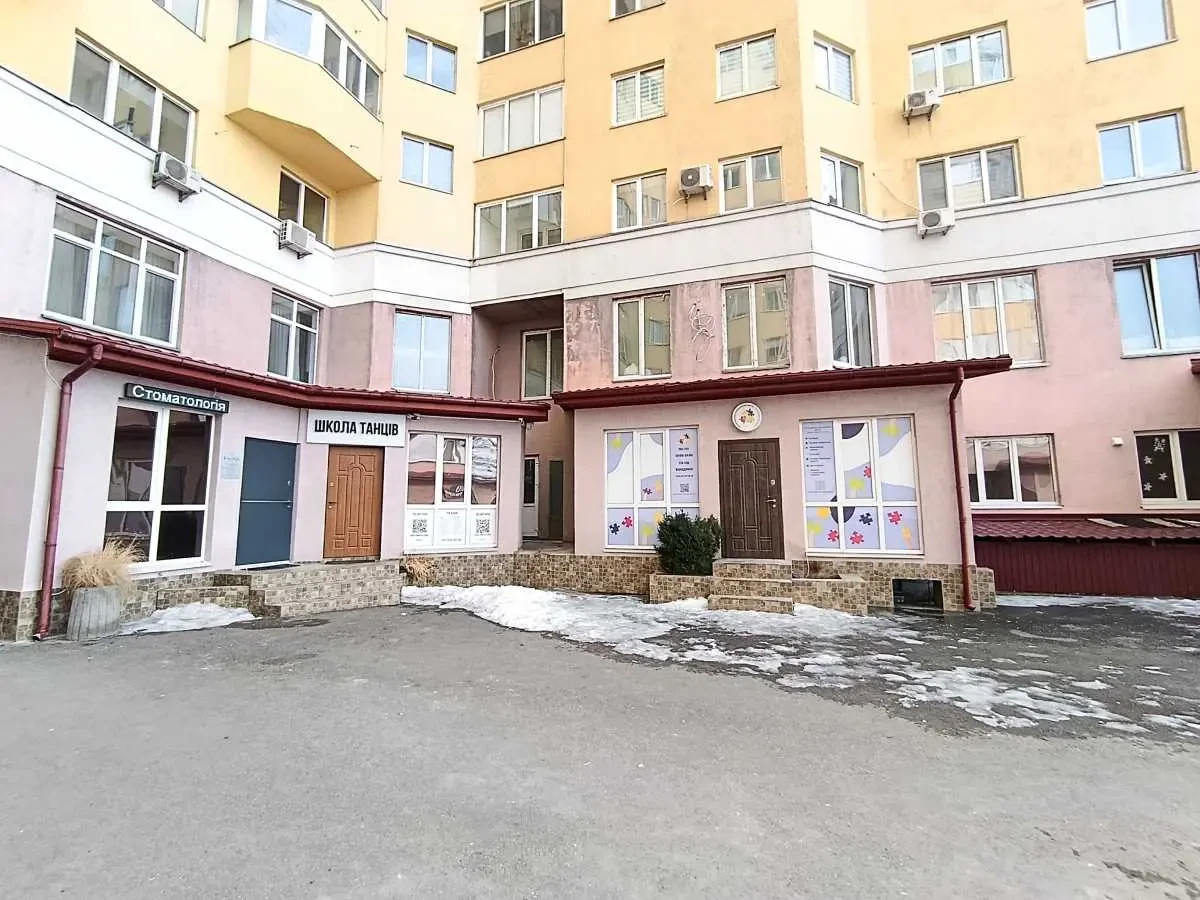 офісне приміщення Київ, Дарницький, Євгена Харченка 47 14
