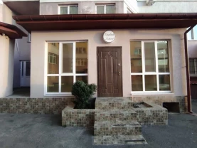 торгові площі Київ, Дарницький, Євгена Харченка 47