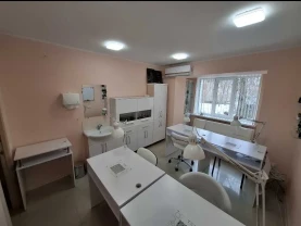 приміщення, будівлі Чернігів, Деснянський, Тарнавського 12