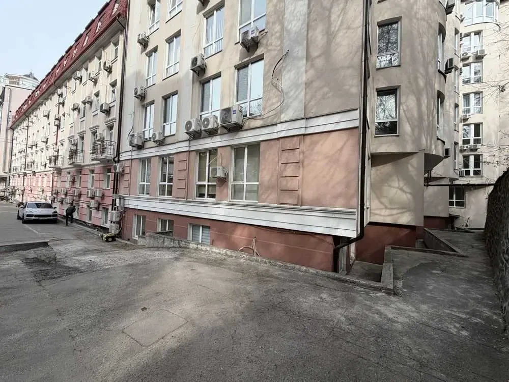 офісне приміщення Київ, Шевченківський, Глибочицька 40 6