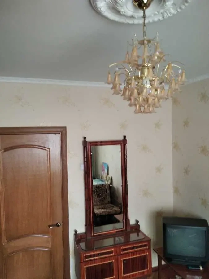 кімната Київ, Деснянський, Володимира Маяковського 3