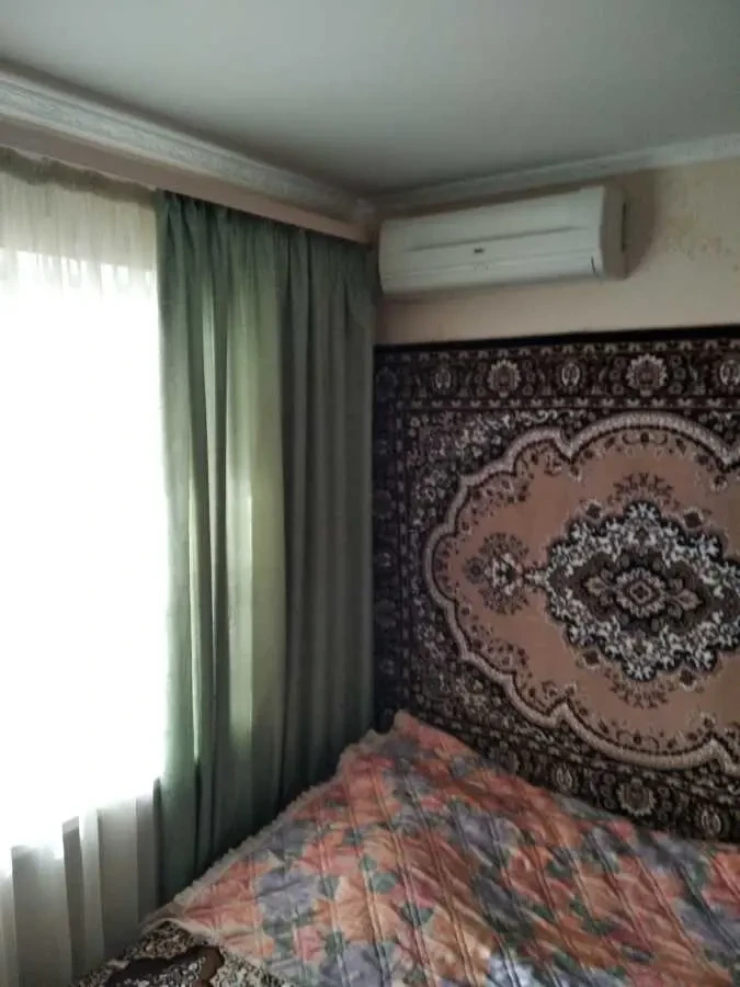 кімната Київ, Деснянський, Володимира Маяковського 4