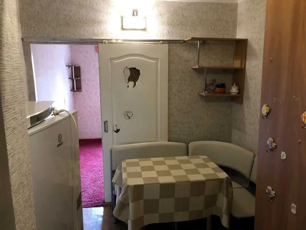 кімната Одеса, Хаджибейський, Героев Крут 20а 5