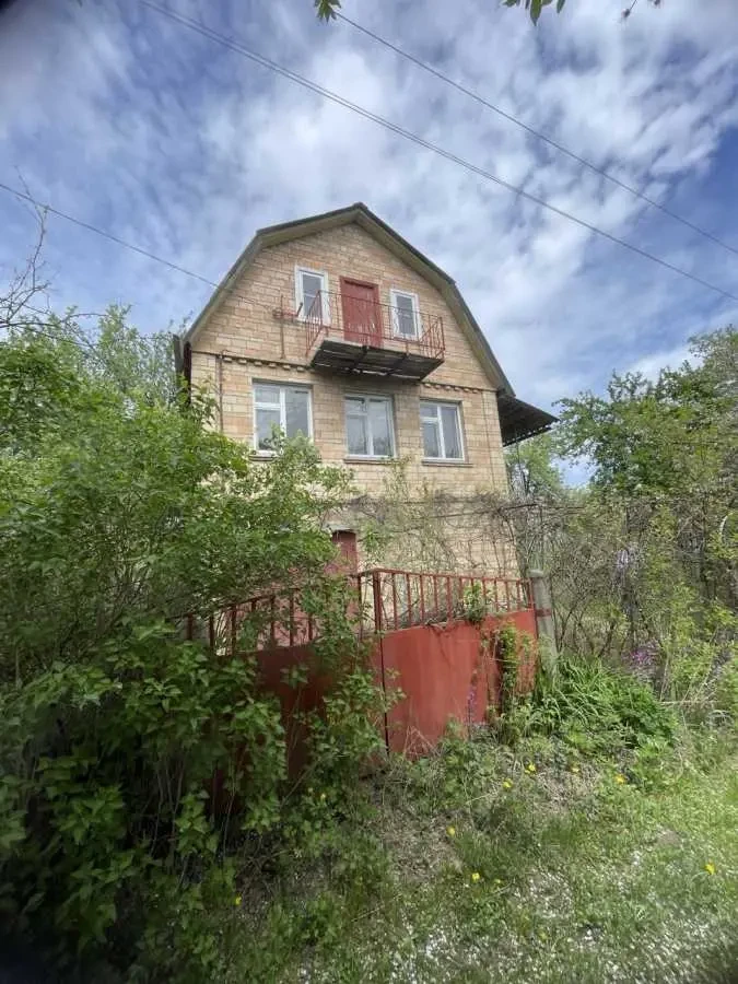 3-к дача Фастівський, Новосілки, Садова 10