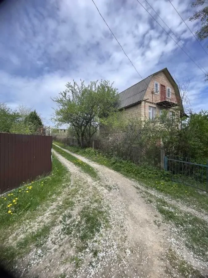3-к дача Фастівський, Новосілки, Садова 11