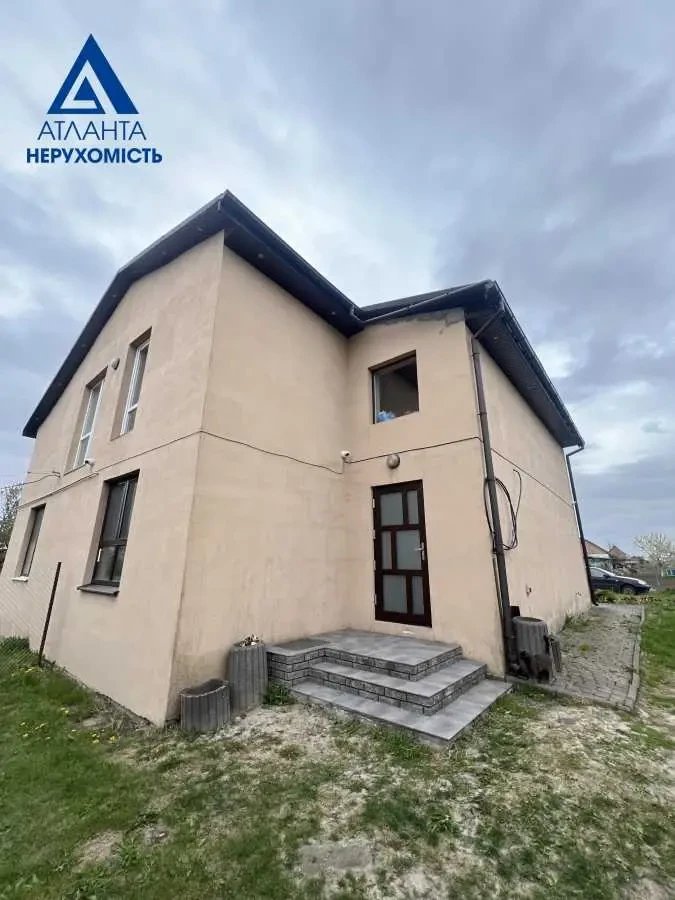 3-к частина будинку Млинівський, Велика Городиця, привітна 21/1