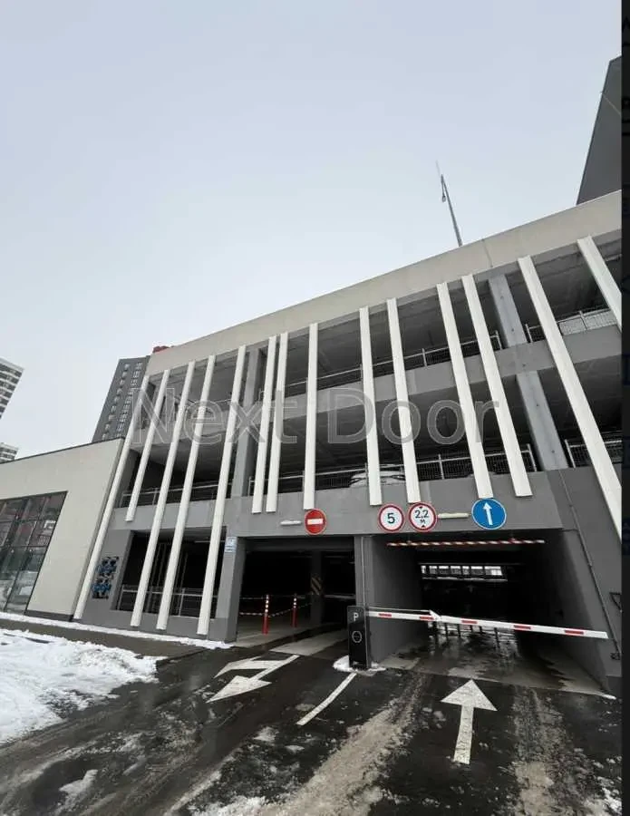бокс в гаражному комплексі Київ, Подільський, Всеволода Змієнка 32 5