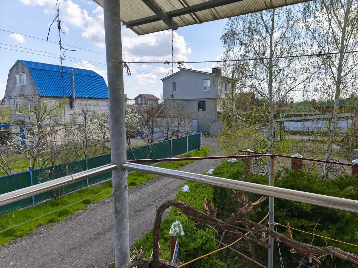 3-к дача Новомосковський, Новомосковськ, Набережна 3 18