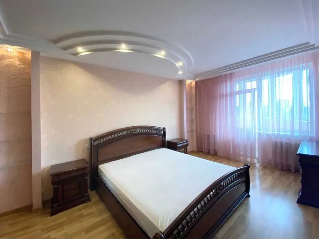 2-к квартира Київ, Голосіївський, Феодосійський 14 5