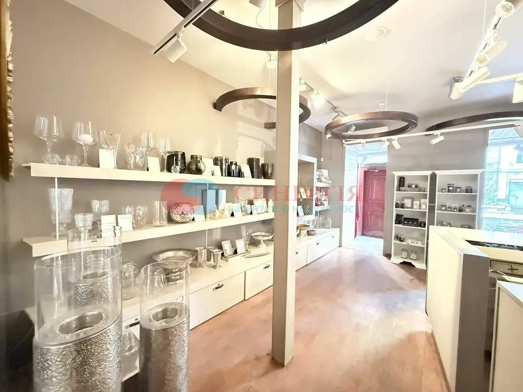 торгові площі Київ, Печерський, Саксаганського 13/42 5
