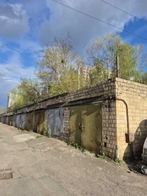 бокс в гаражному комплексі Київ, Подільський, Маршала Гречка 6Б