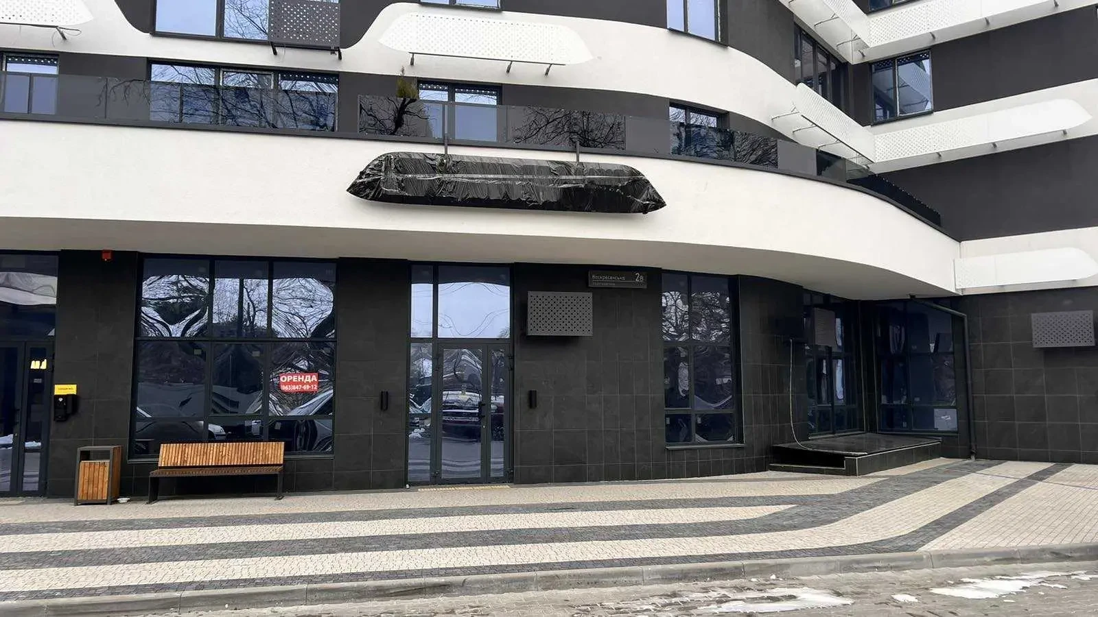 торгові площі Київ, Дніпровський, Воскресенська 4