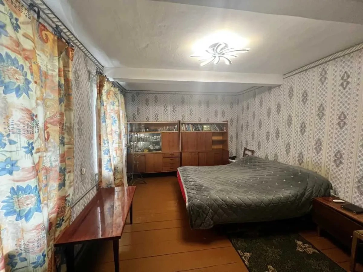 6-к будинок Фастівський, Фастів, Лянгасова 72 10
