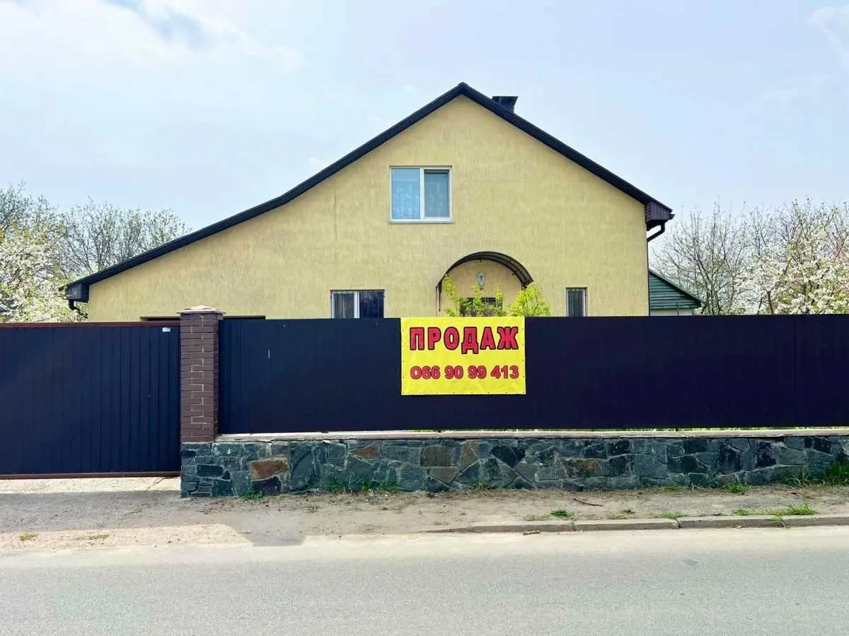 3-к будинок Бучанський, Неграші, Ватутіна 27