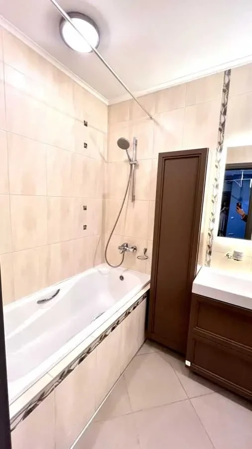 3-к квартира Київ, Голосіївський, Паньківська 27 10
