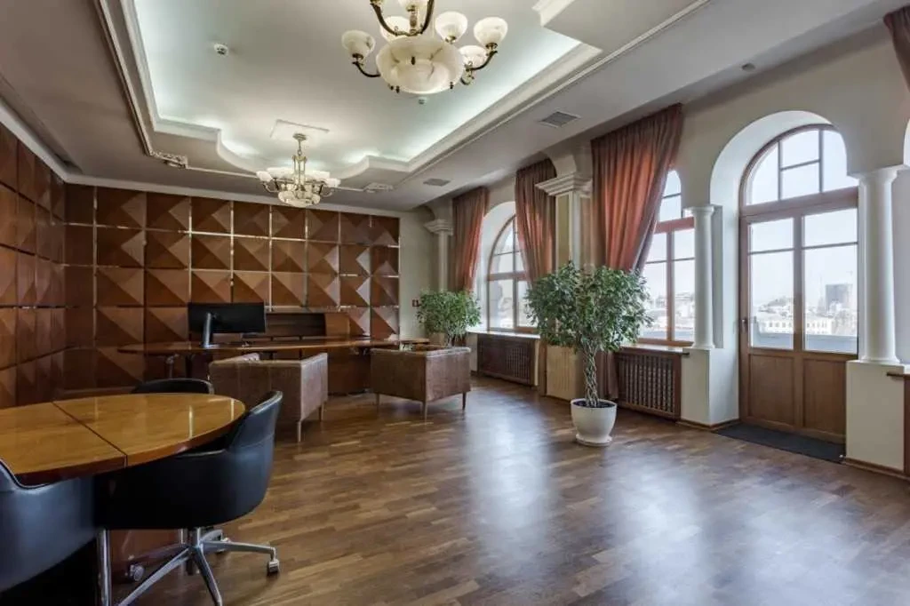 приміщення, будівлі Київ, Подільський, Контрактова 1 2