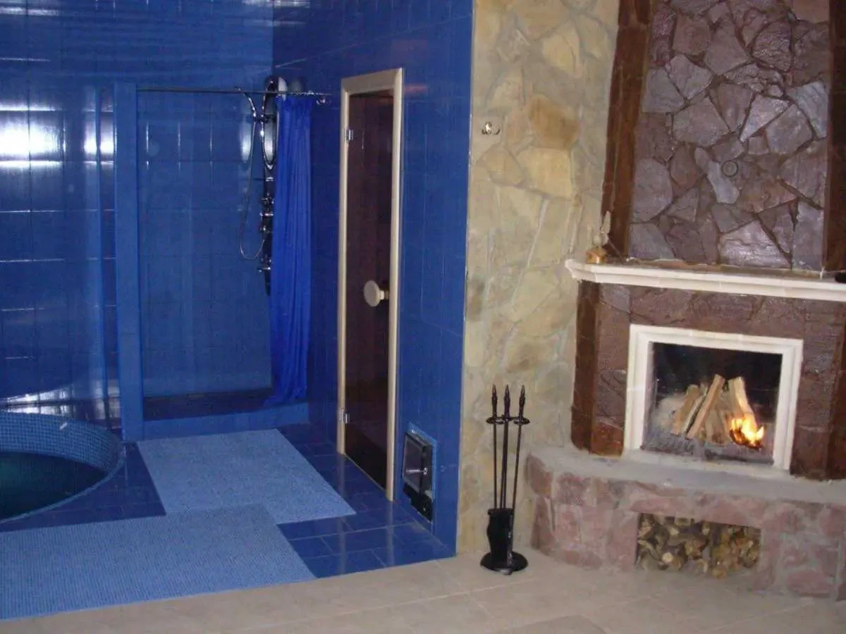3-к будинок Броварський, Рожівка, Піщана 22