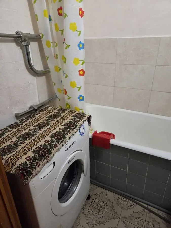 2-к квартира Київ, Святошинський, Михайла Котельникова 25 12