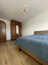 2-к квартира Київ, Святошинський, Симиренка 12Б