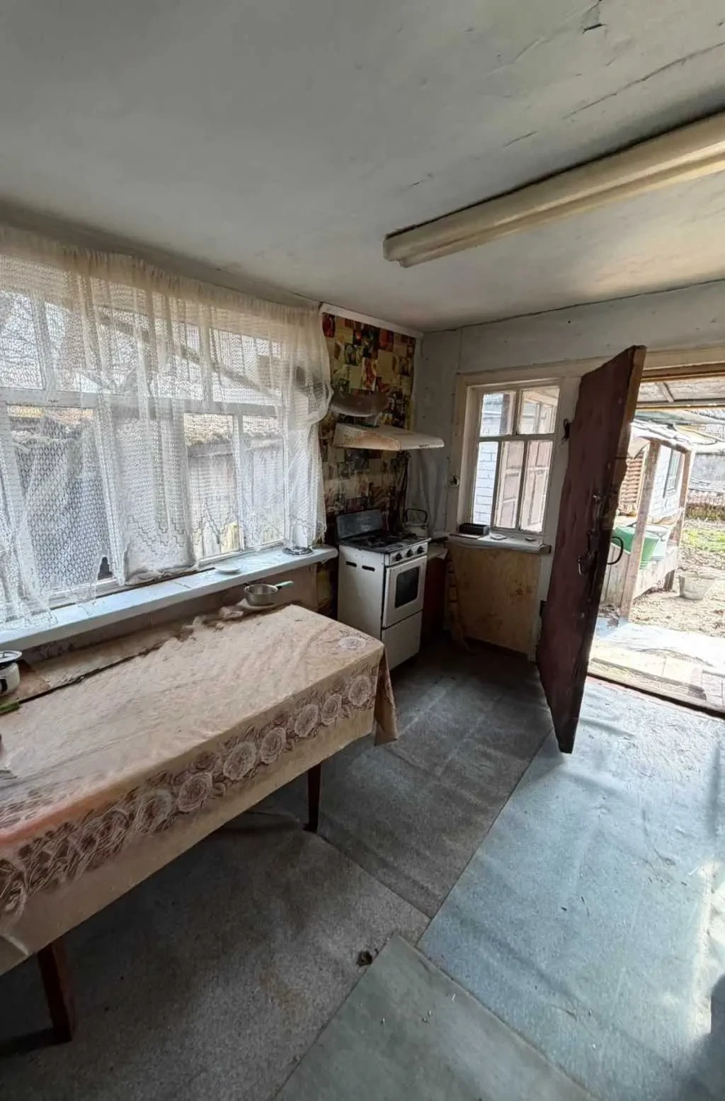 3-к будинок Броварський, Рожни, Північна 4