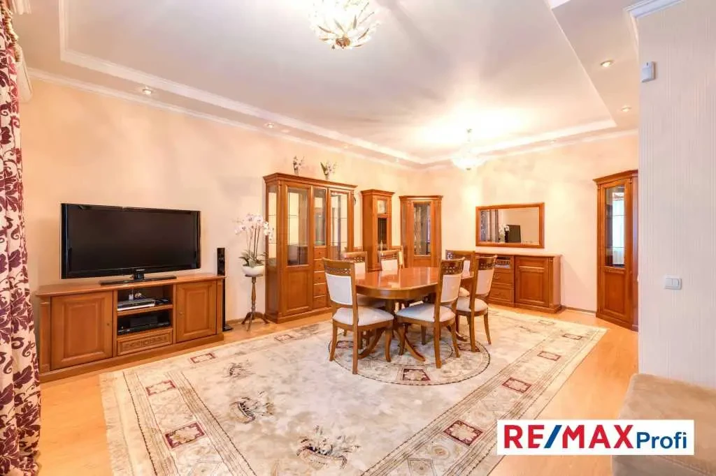 7-к будинок Фастівський, Глеваха, Освіти 9