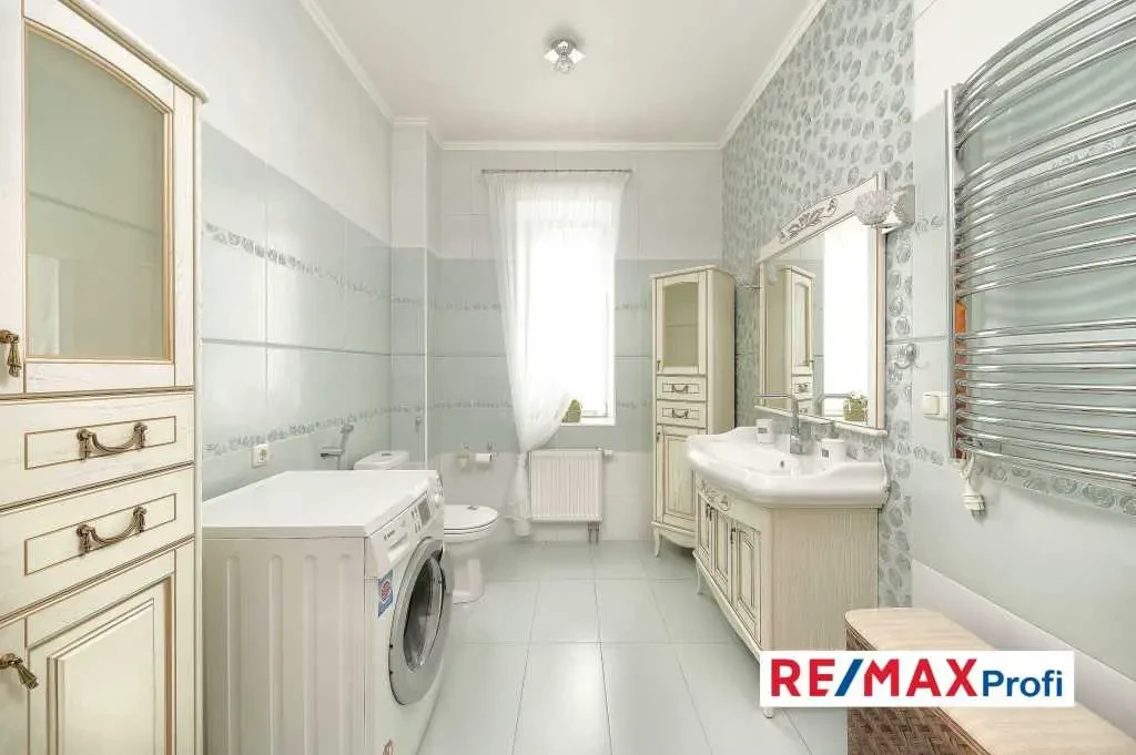 7-к будинок Фастівський, Глеваха, Освіти 18