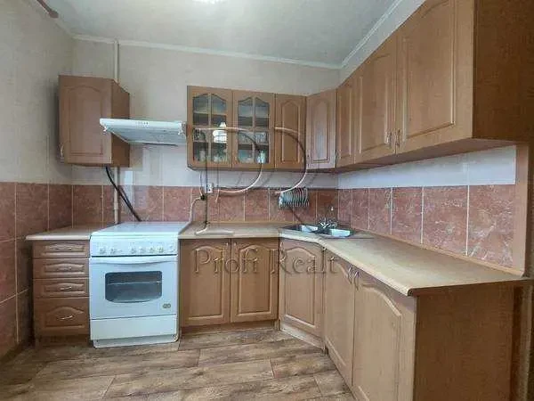 2-к квартира Київ, Дарницький, Тростянецька 3