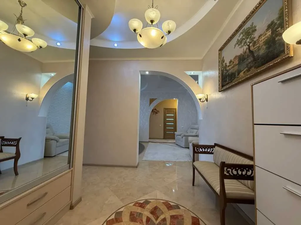 3-к квартира Київ, Голосіївський, Науки 30 24