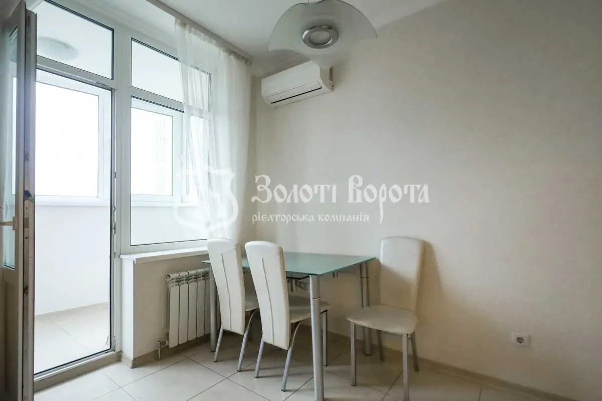3-к квартира Київ, Шевченківський, Сікорського 3д 15