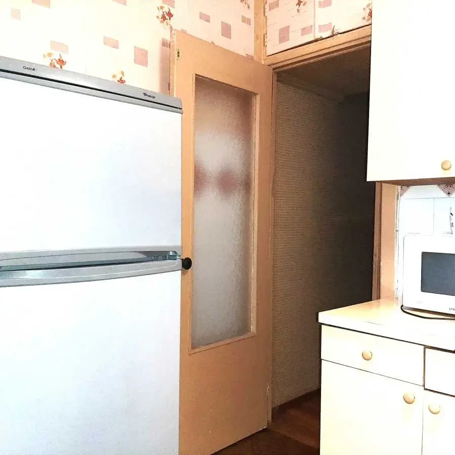 кімната Київ, Деснянський, Кіото 11 2