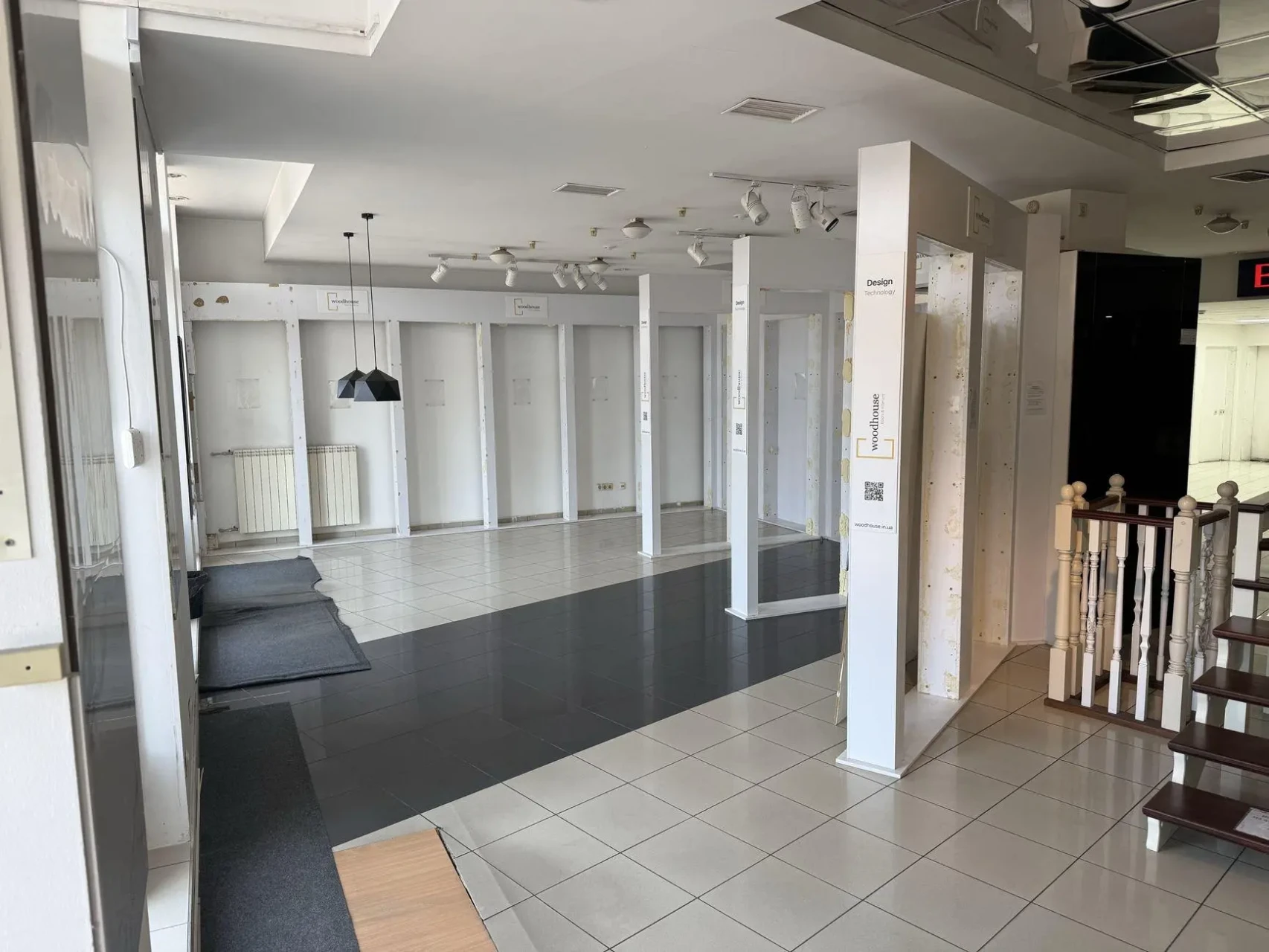 Оренда фасадного приміщення 120 м² під магазин м Почайна 5