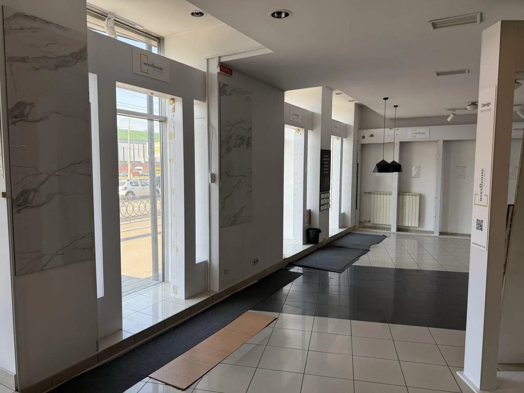 Оренда фасадного приміщення 120 м² під магазин м Почайна 4
