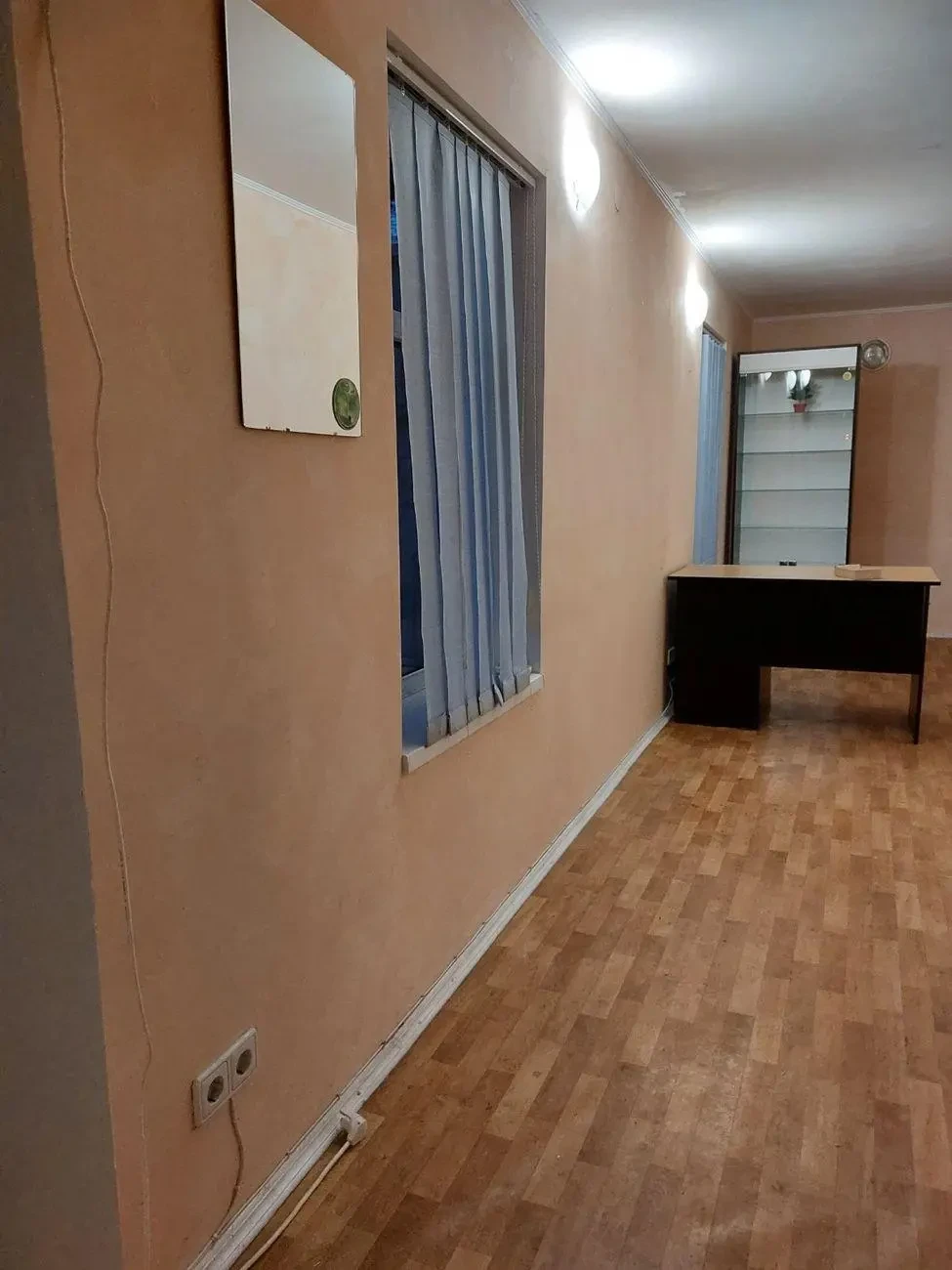 Оренда офісу кабінету на Подолі 15 м² метро Контрактова площа 3