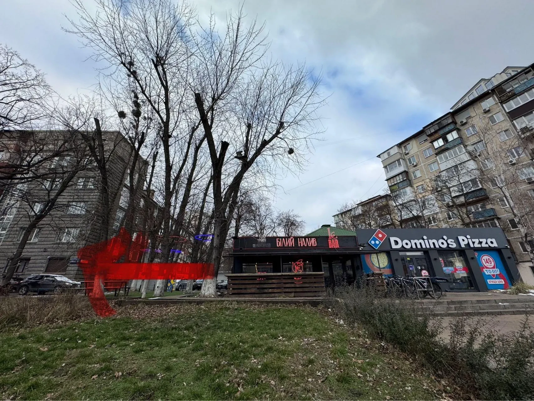 Оренда фасадного комерційного приміщення біля метро Політехнічний інститут 5