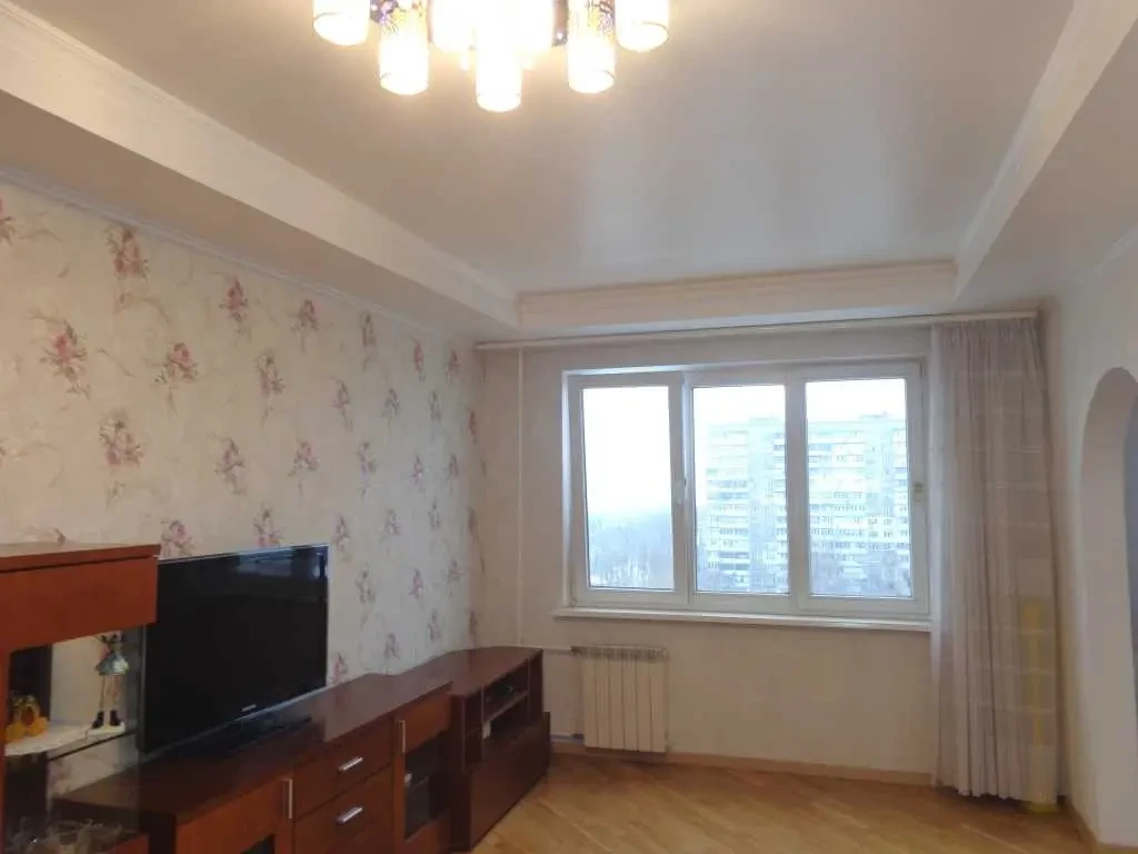 3-к квартира Київ, Голосіївський, Лятошинського 2 2