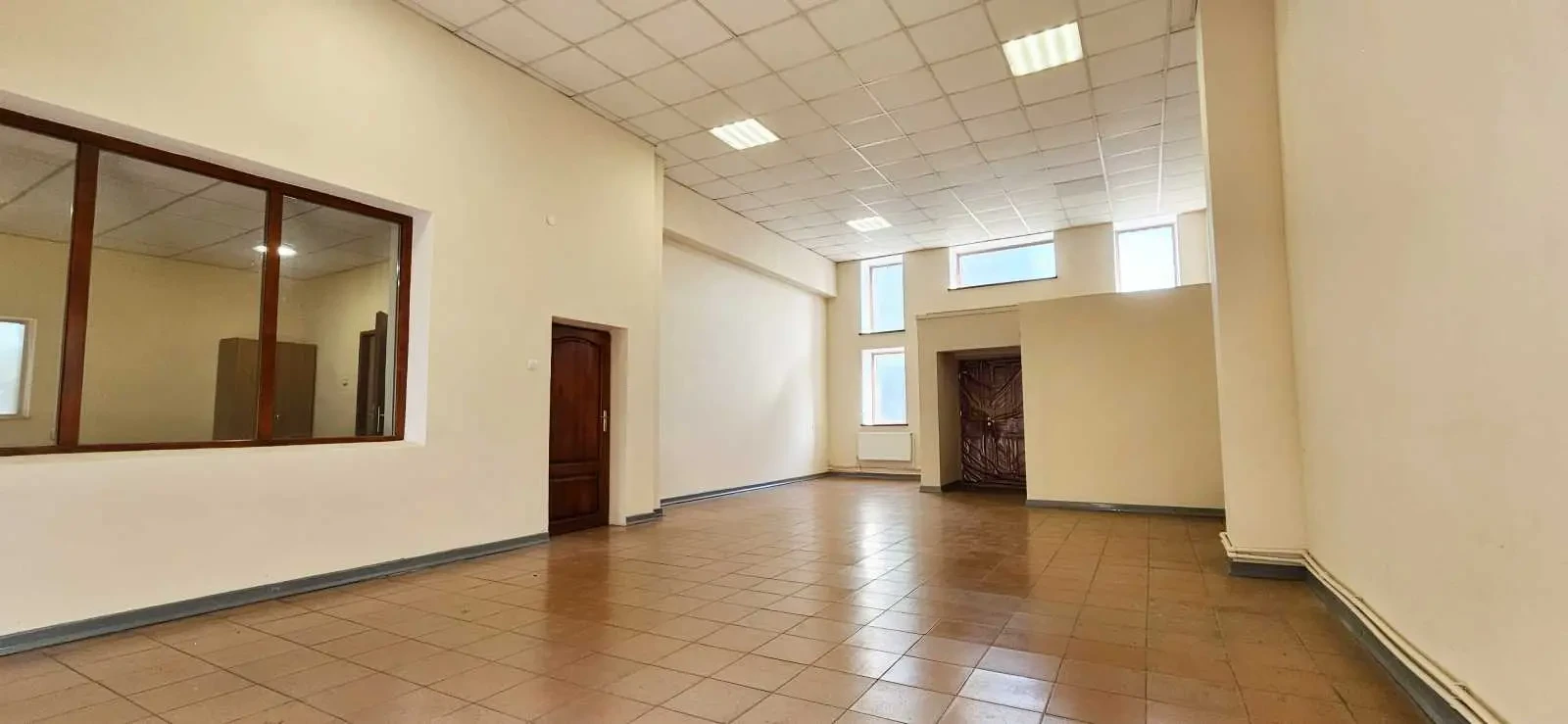 склади Бучанський, Гостомель, Гостомельское шоссе 4
