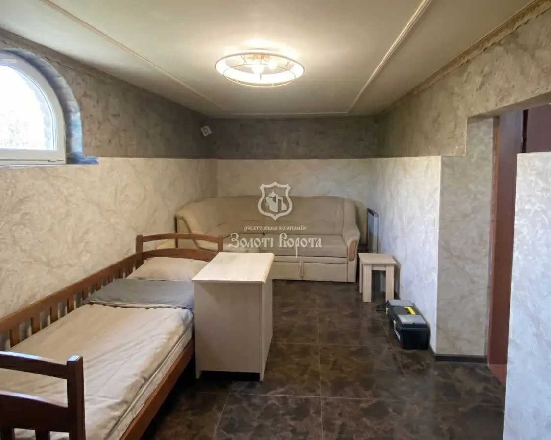 8-к будинок Фастівський, Глеваха, 11-Дачна 43-45 8